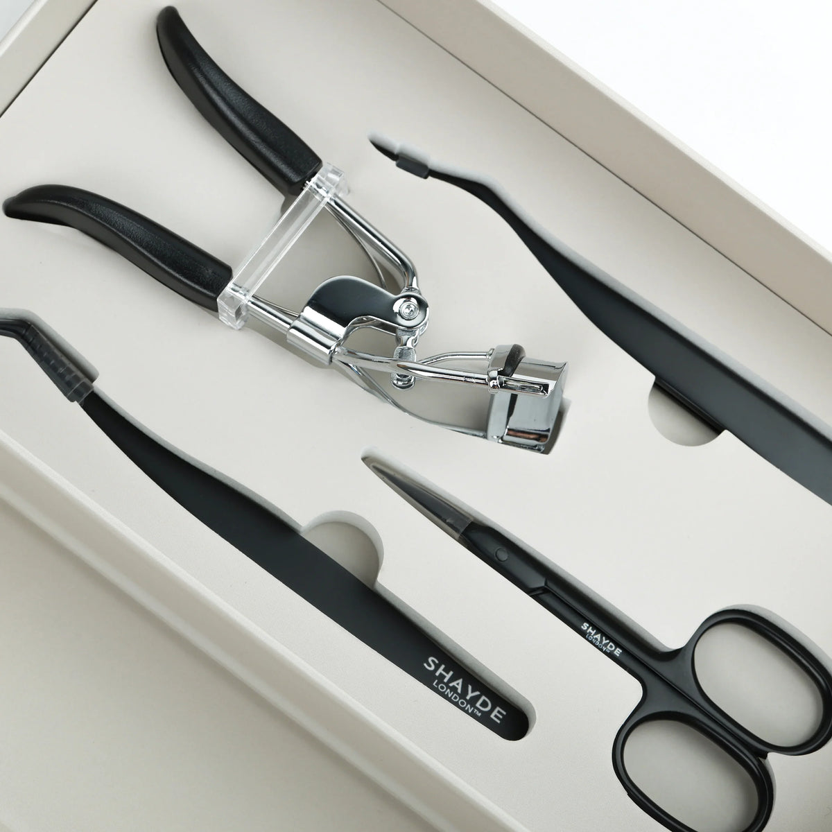 Lashes Tool Box